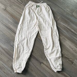 Daily Drills Joggers in Sand